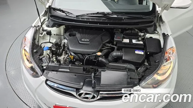 Hyundai Avante 2011 thumb 6