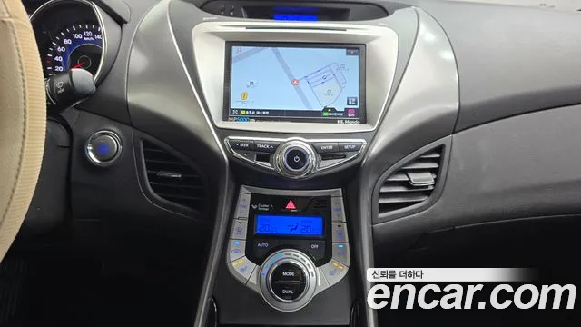 Hyundai Avante 2011 thumb 12