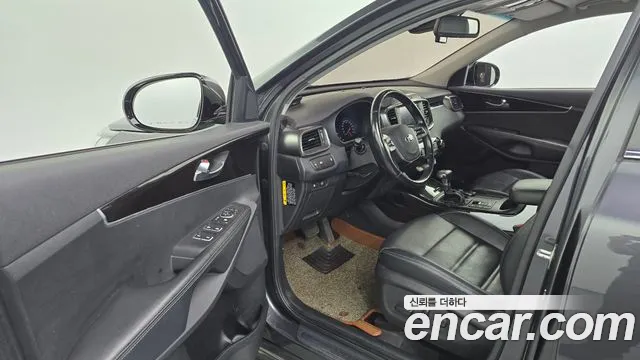 Kia Sorento 2017 thumb 10