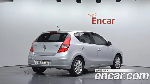Hyundai i30 2009 thumb 2