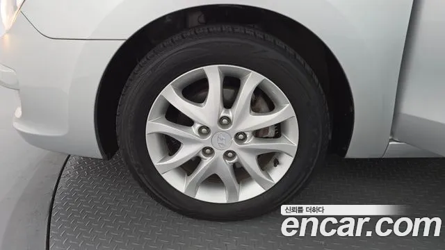 Hyundai i30 2009 thumb 5
