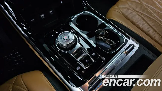 Kia Carnival 2023 thumb 9
