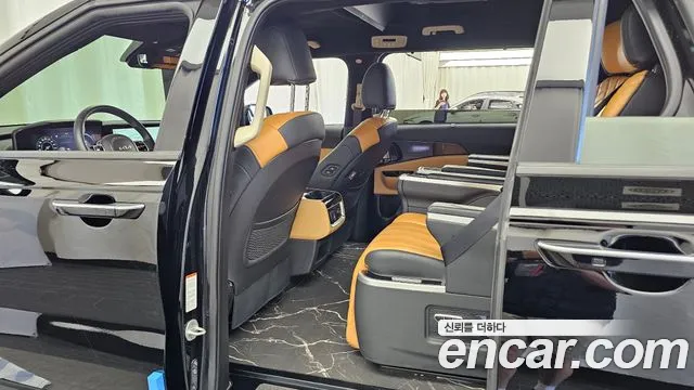 Kia Carnival 2023 thumb 11
