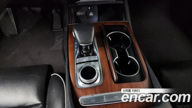Kia K9 2018 thumb 9