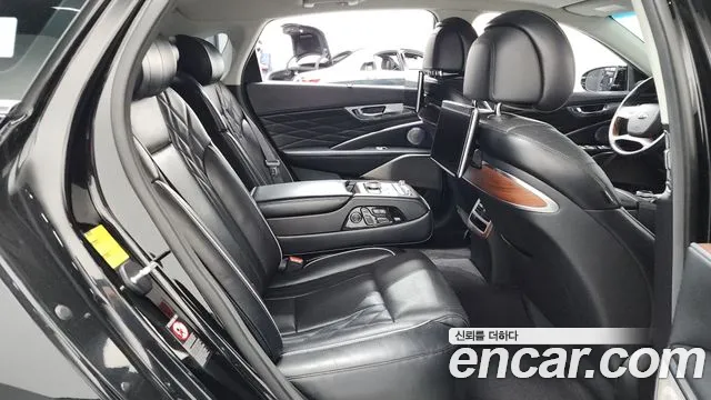 Kia K9 2018 thumb 12