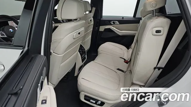 BMW X5 2025 thumb 12