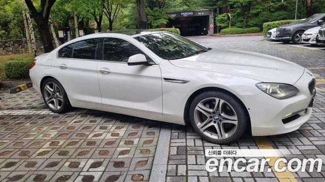 BMW 6-Series 2015 thumb 4