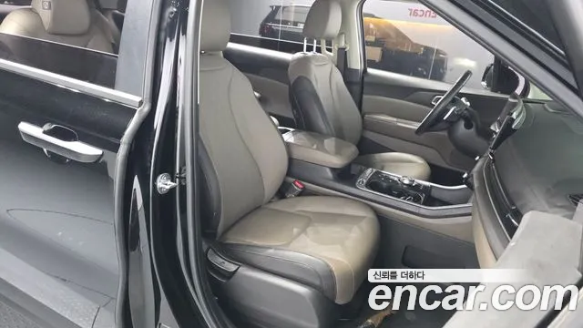 Kia Carnival 2024 thumb 10