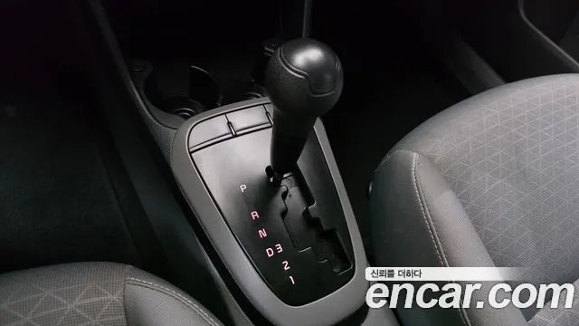 Kia Morning 2018 thumb 9