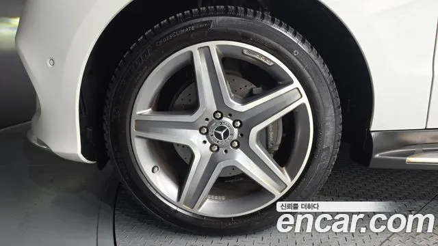 Mercedes-Benz GLE 2018 thumb 5