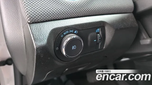 ChevroletGMDaewoo Lacetti 2010 thumb 12