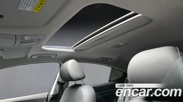 Hyundai Avante 2018 thumb 6