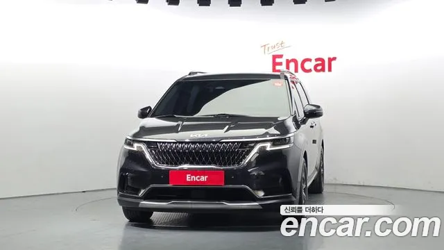 Kia Carnival 2022 thumb 3