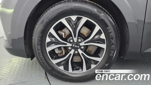 Kia Carnival 2022 thumb 5