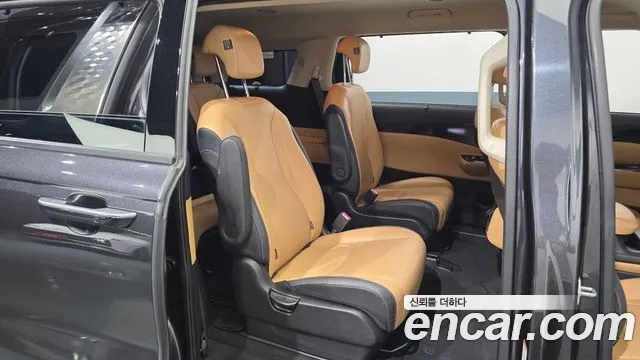Kia Carnival 2022 thumb 12