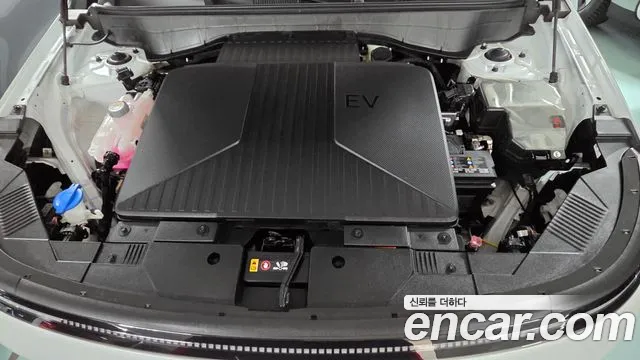 Hyundai Kona 2025 thumb 6