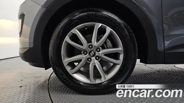 Hyundai Santa Fe 2013 thumb 5