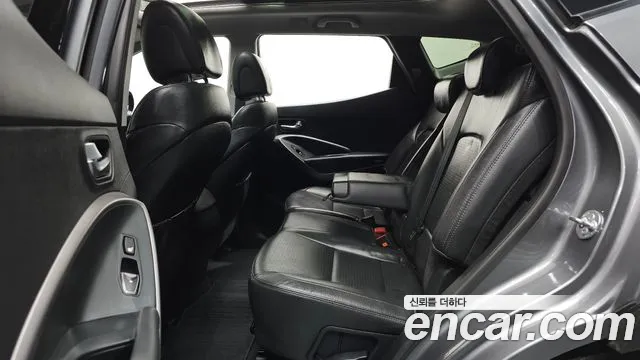 Hyundai Santa Fe 2013 thumb 12