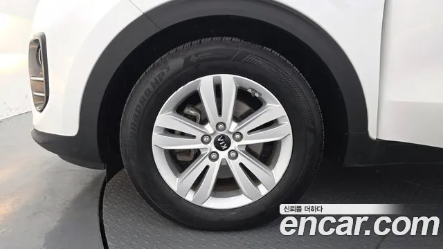 Kia Sportage 2018 thumb 5