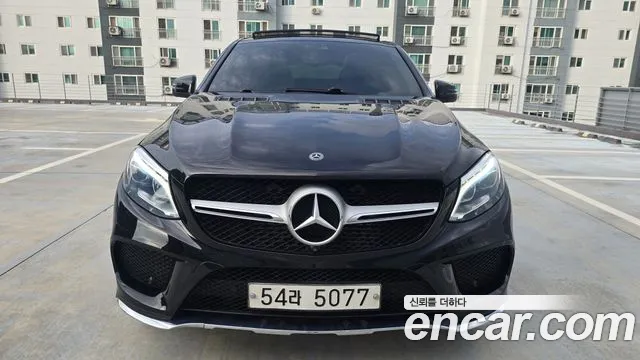 Mercedes-Benz GLE 2017 thumb 2