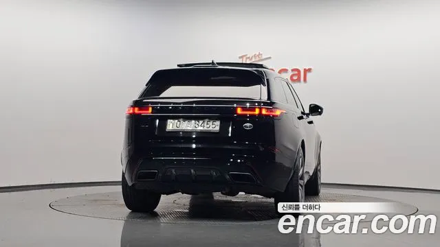 Land Rover Range Rover Velar 2018 thumb 4