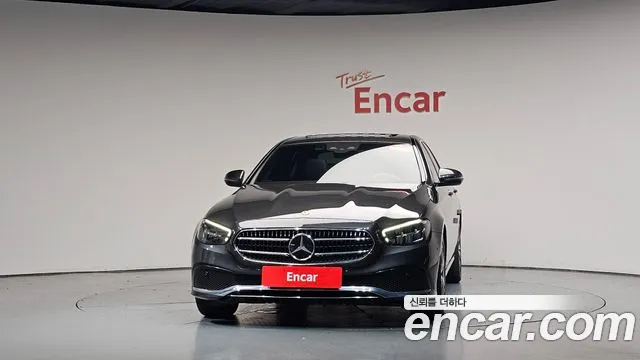 Mercedes-Benz E-Класс 2021 thumb 2