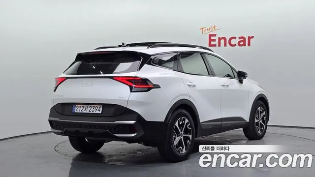 Kia Sportage 2022 thumb 2