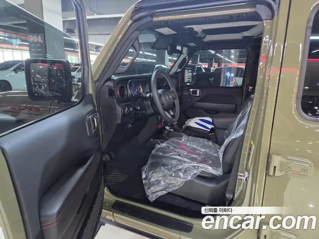 Jeep Wrangler 2025 thumb 7