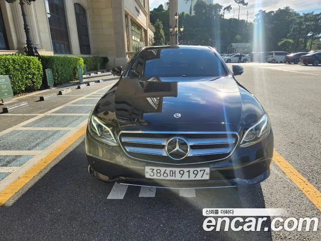 Mercedes-Benz E-Класс 2020 thumb 12