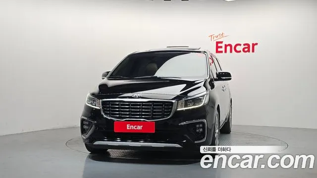 Kia Carnival 2018 thumb 3