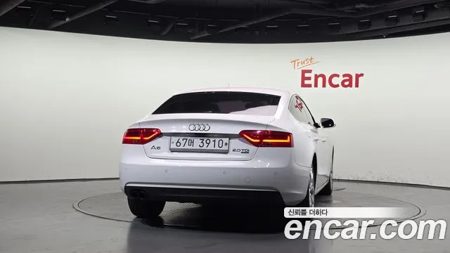 Audi A5 2013 thumb 4