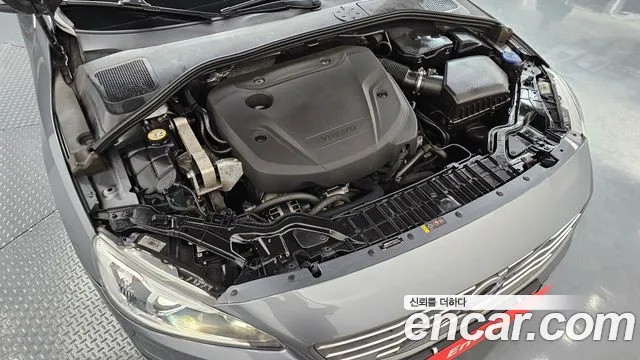 Volvo S60 2016 thumb 6