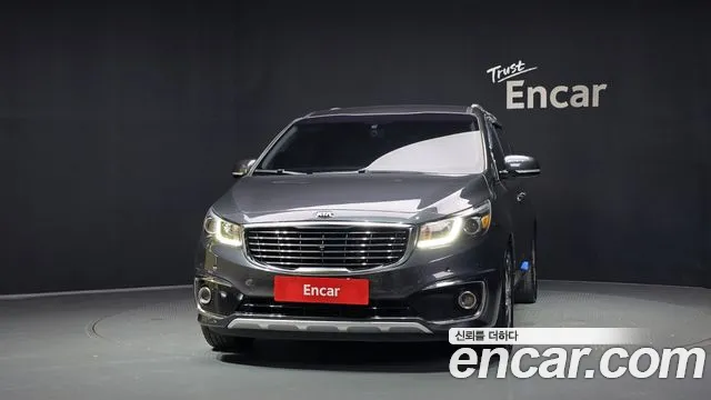 Kia Carnival 2017 thumb 3