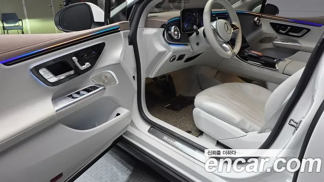 Mercedes-Benz EQE 2023 thumb 10
