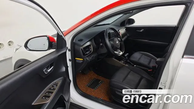 Kia Stonic 2019 thumb 9