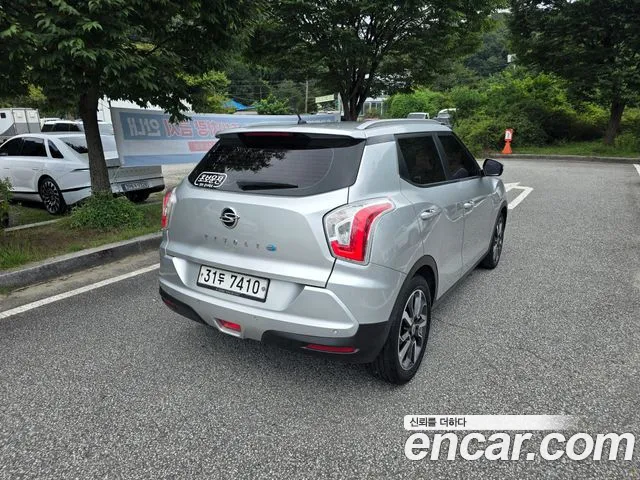 KG_Mobility_Ssangyong TIBOLI 2015 thumb 3