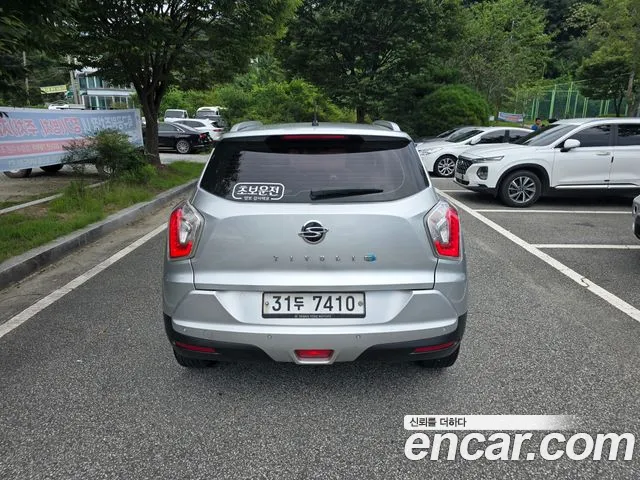 KG_Mobility_Ssangyong TIBOLI 2015 thumb 4