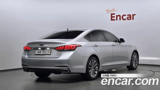 Hyundai Genesis 2014 thumb 2