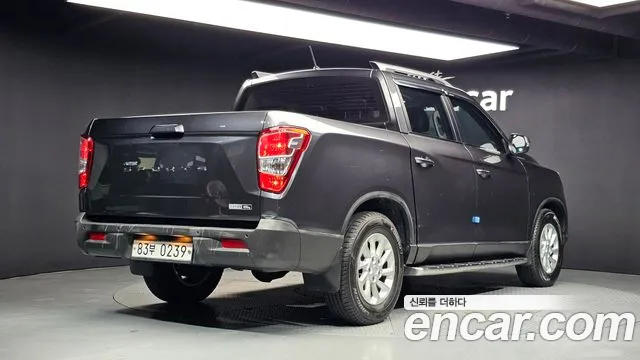 KG_Mobility_Ssangyong Rexton 2018 thumb 2