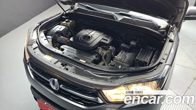 KG_Mobility_Ssangyong Rexton 2018 thumb 6