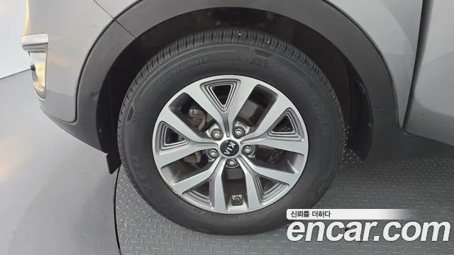 Kia Sportage 2015 thumb 5