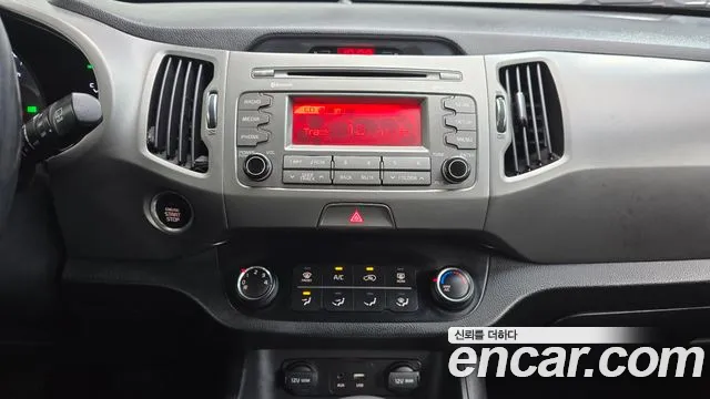 Kia Sportage 2015 thumb 12