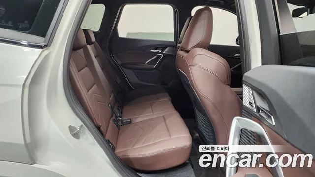BMW X1 2023 thumb 11
