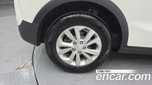 KG_Mobility_Ssangyong TIBOLI 2020 thumb 5