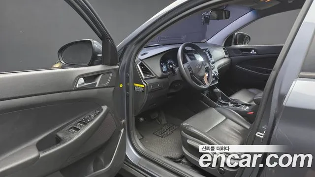 Hyundai Tucson 2015 thumb 10