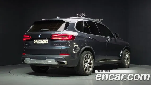 BMW X5 2020 thumb 2