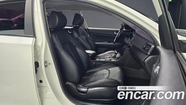 Kia K5 2015 thumb 10