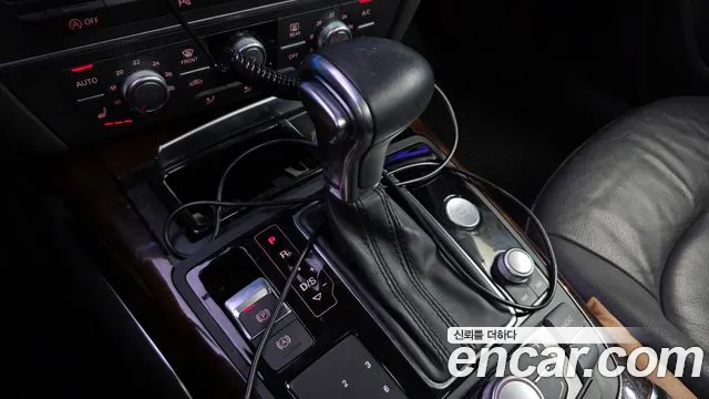Audi A6 2014 thumb 9