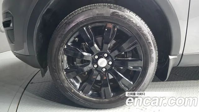 Land Rover Discovery Sport 2015 thumb 5