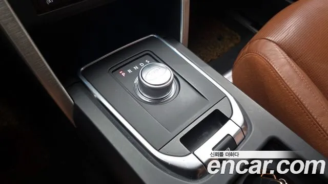 Land Rover Discovery Sport 2015 thumb 9